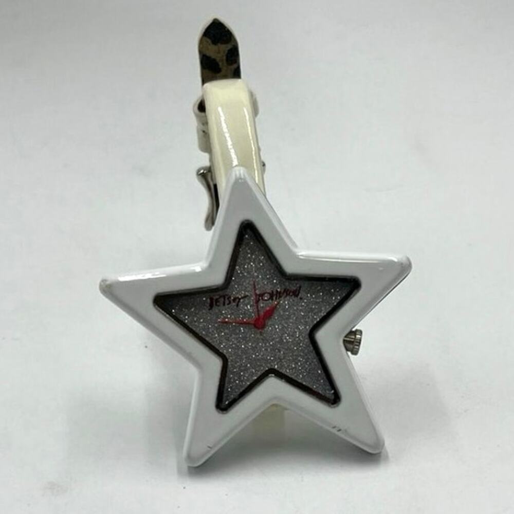 Betsey Johnson Starlette White Star Shaped Glitter Watch New Battery BJ2130‎
